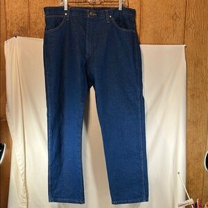 Wrangler Men's Blue Jeans